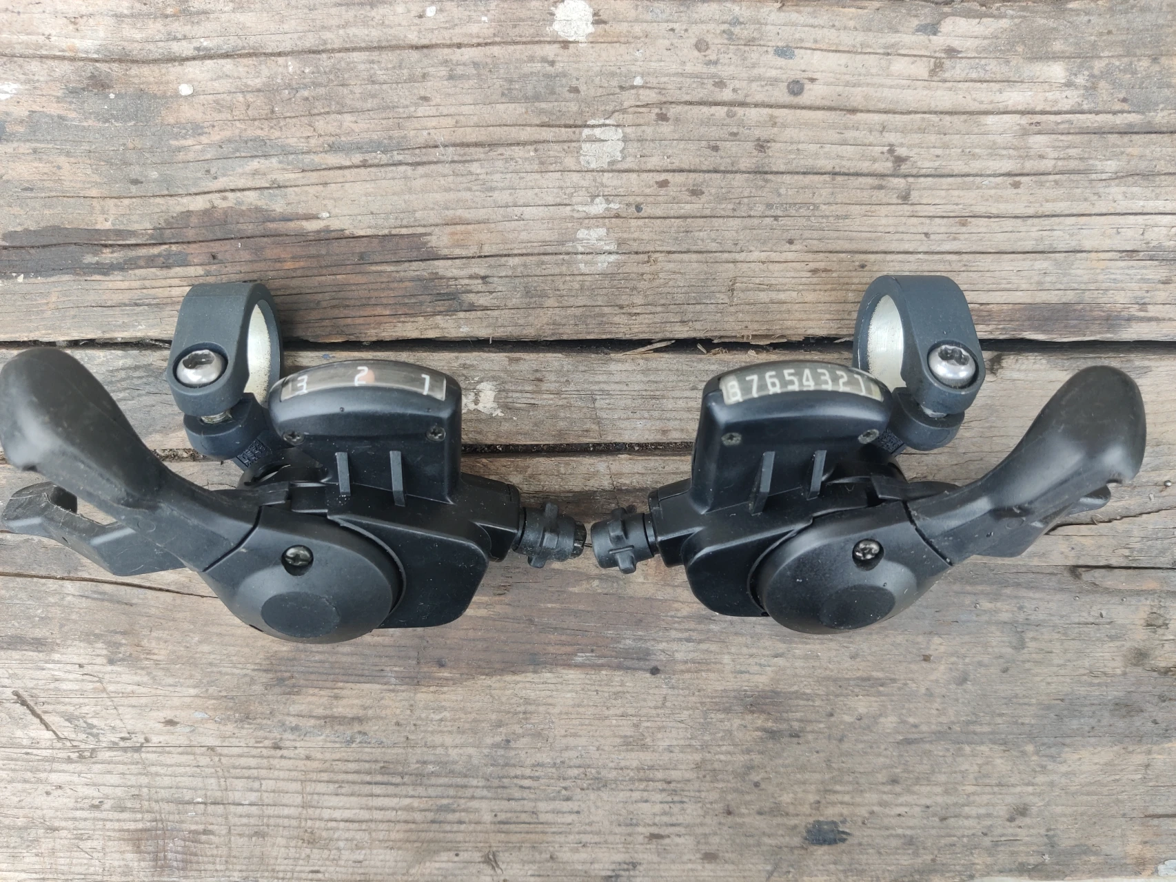 3. Set manete schimbator / shifter_e Shimano Alivio / Stx