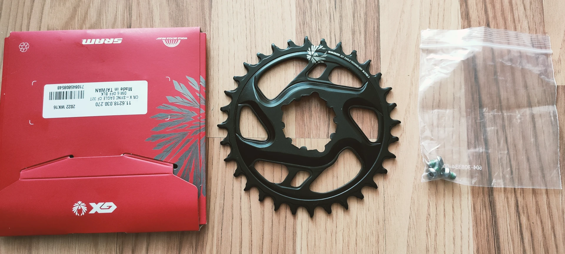 1. SRAM X-Sync 32 T (6 mm)
