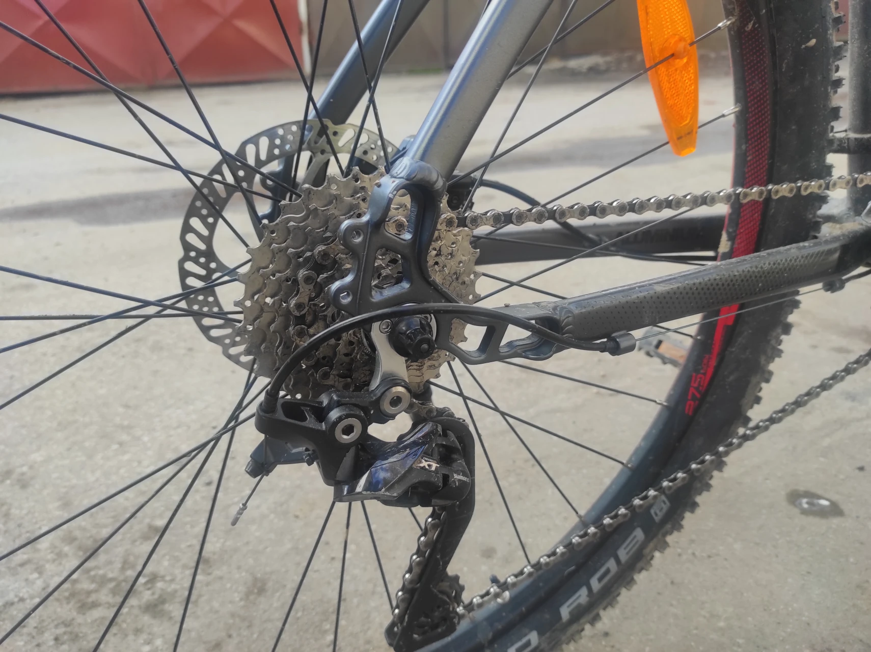 1. Bicicleta Mountain Bike 27,5 inch pt adulți kylmanjaro