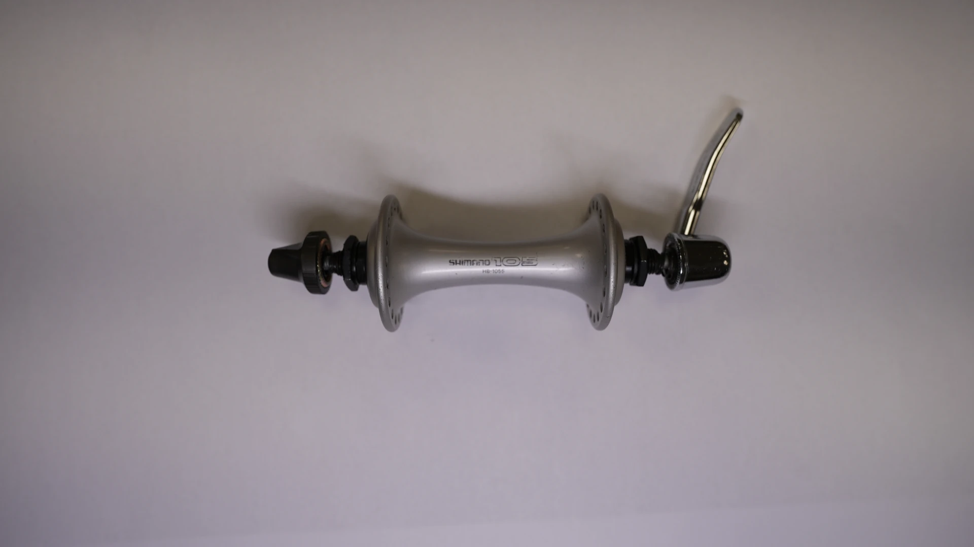 4. Butuc fata Shimano 105