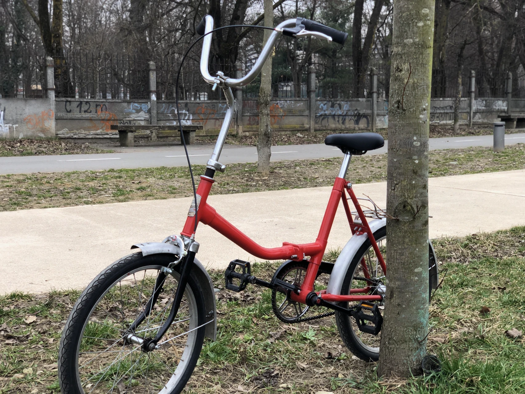 2. Bicicleta pliabila Minsk(Ucraina)
