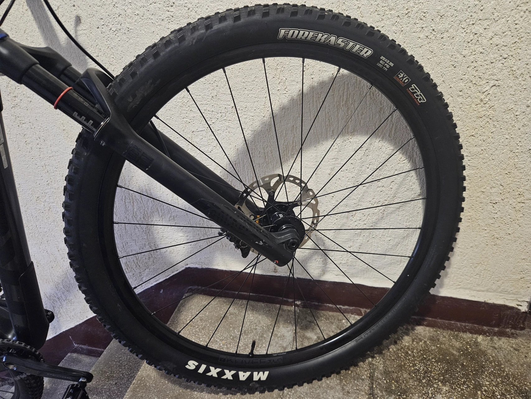 7. Maxxis Forekaster TR EXO Dual 120 | 29 x 2.35 inch