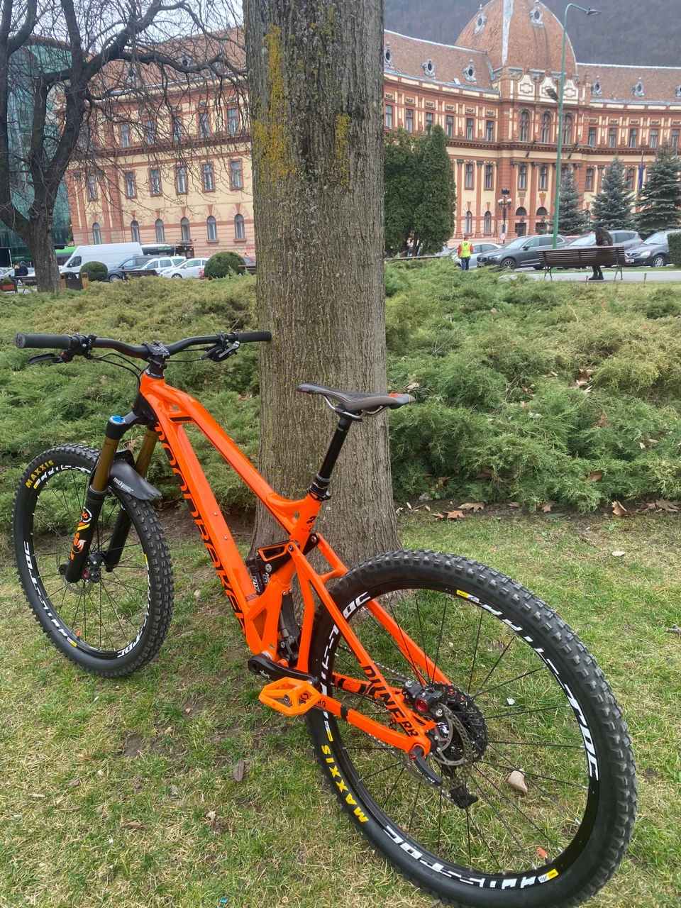 3. Mondraker Dune RR FOX Kashima Enduro