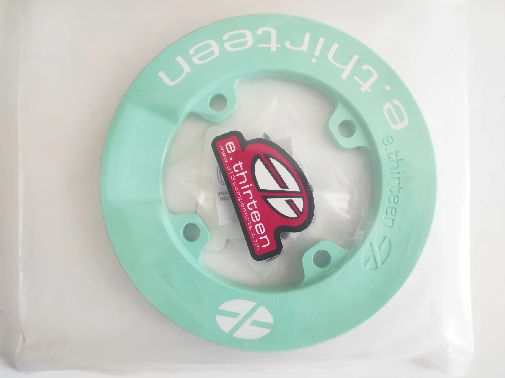 1. Bashguard E*thirteen Supercharger 40T, 104 BCD, verde, nou
