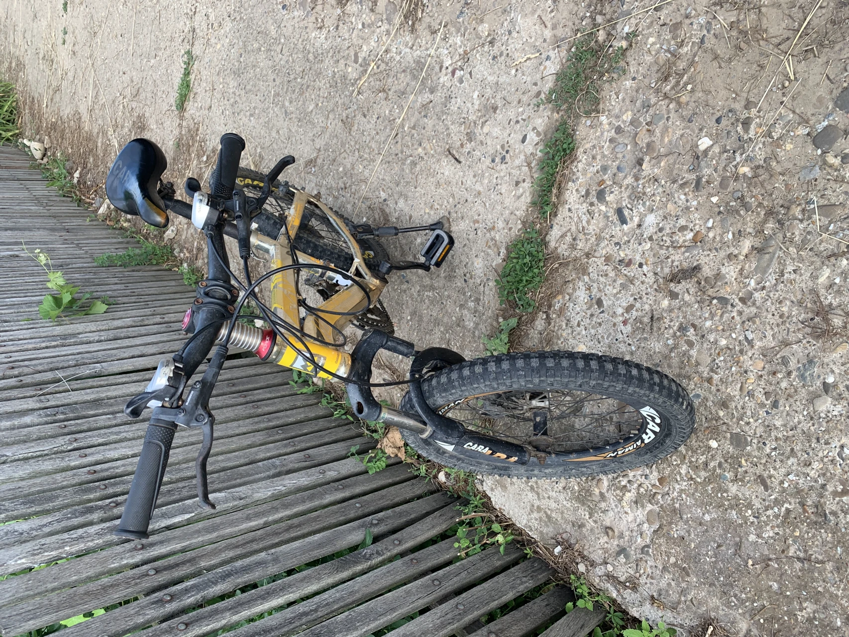1. Bicicleta MTB Caraiman