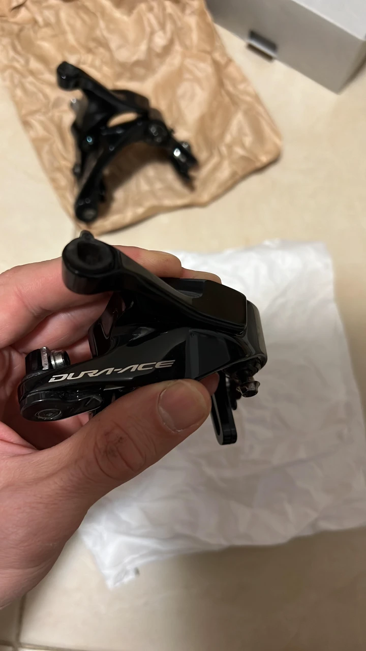 2. Frane Dura Ace R9110 Direct Mount