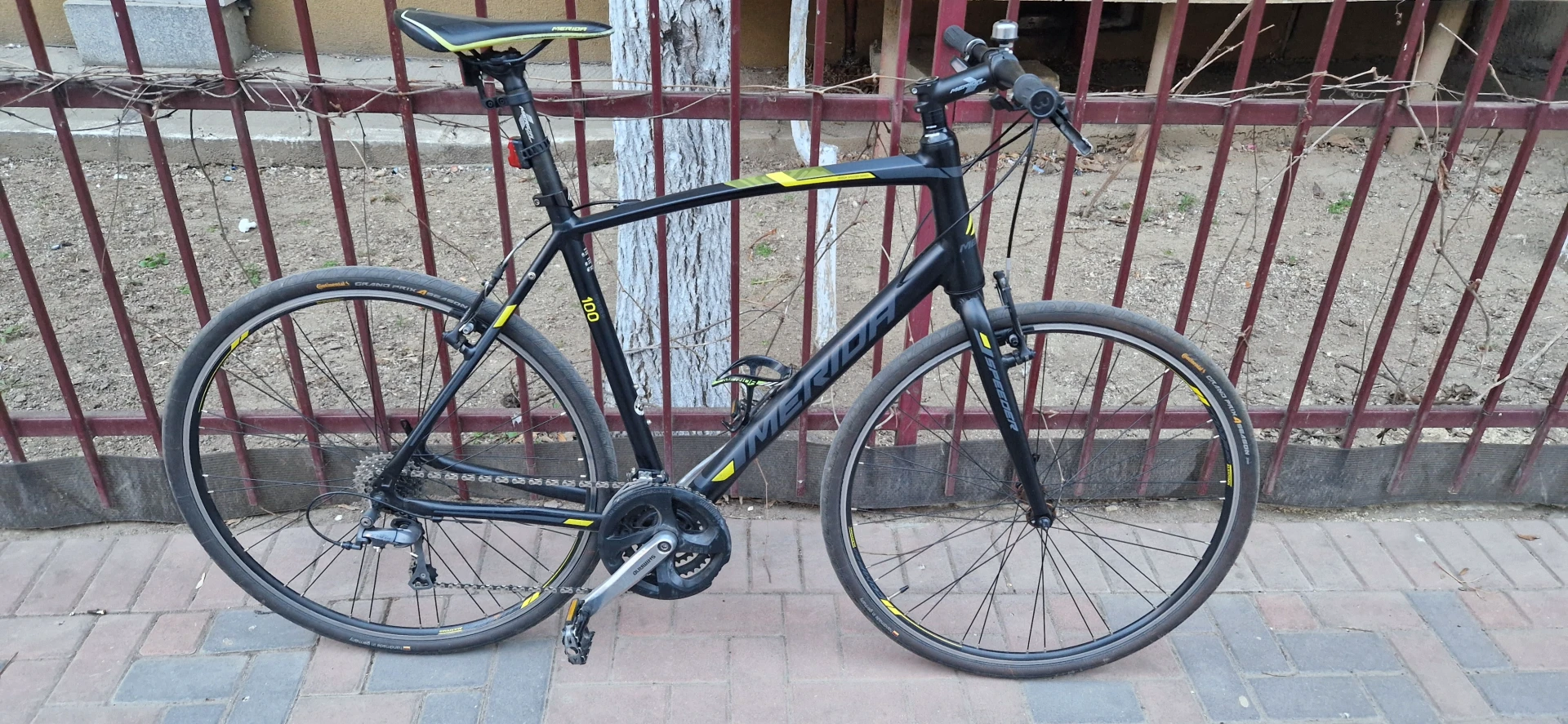 1. Bicicleta Merida speeder 100