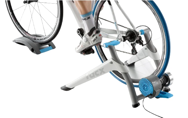 1. Home Trainer Tacx Flow Smart T2240