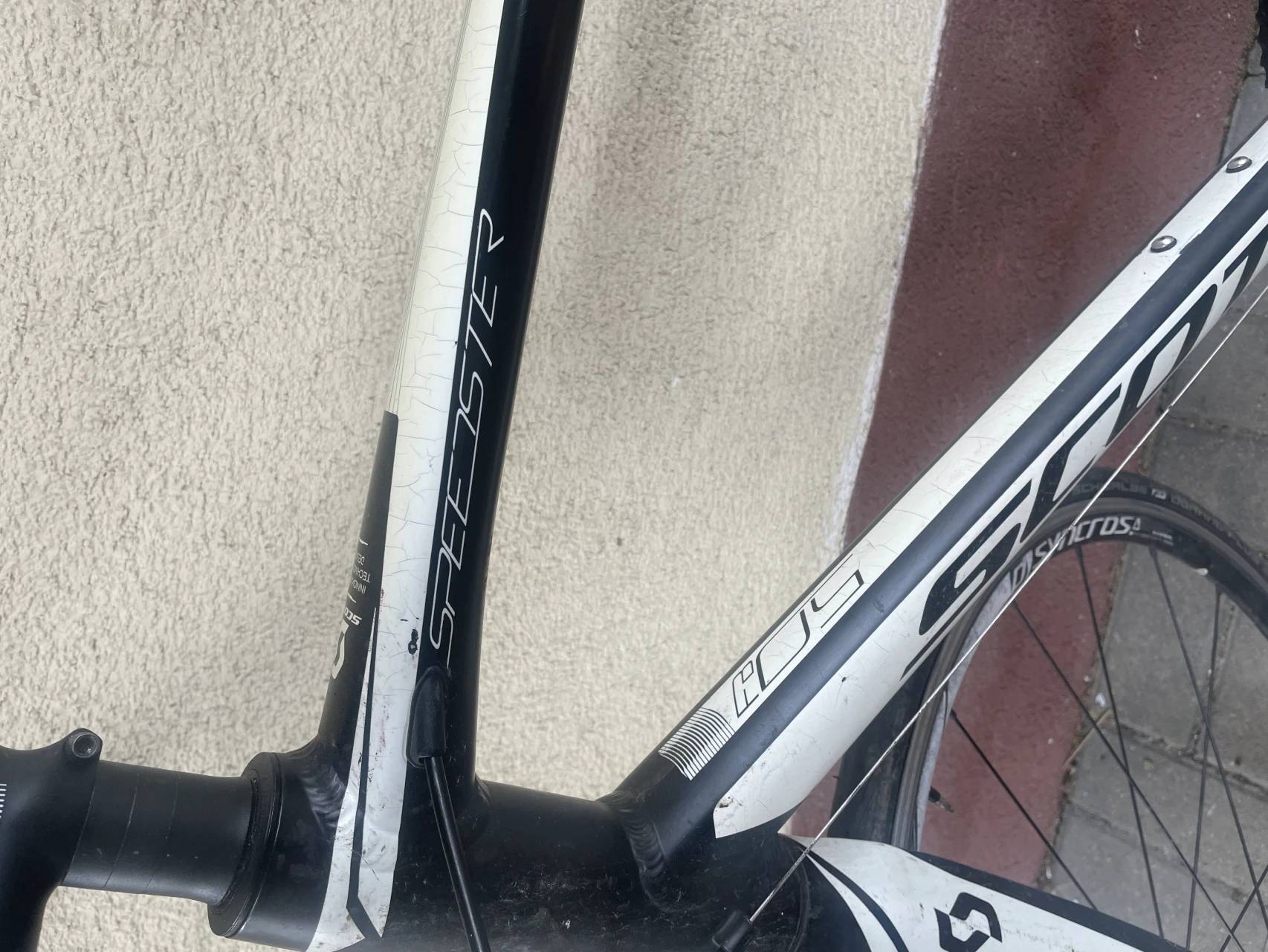 1. Bicicleta Cursiera Hybrid Scott Speedster