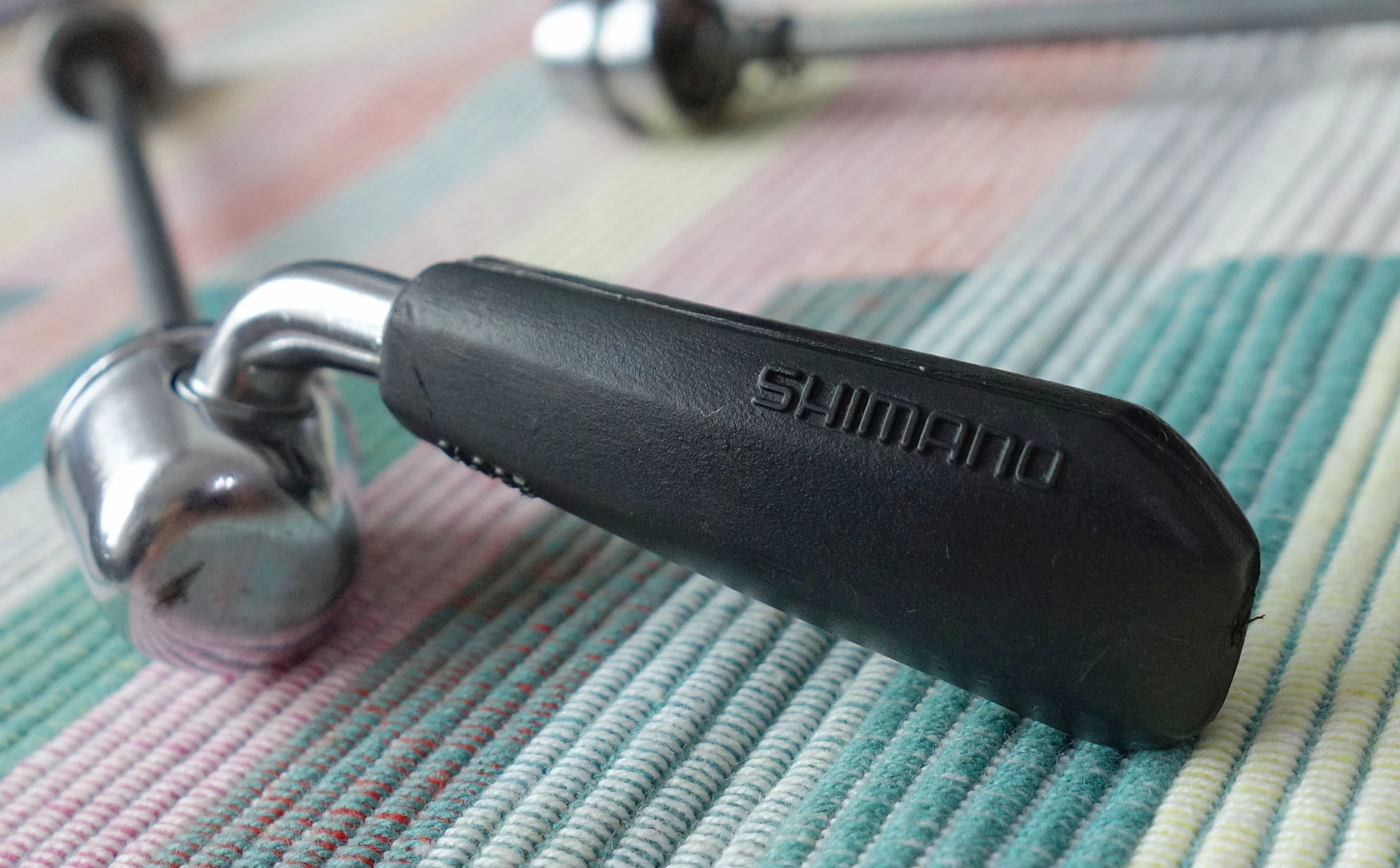 2. Vand pereche quick release Shimano Deore XT M732 100 135