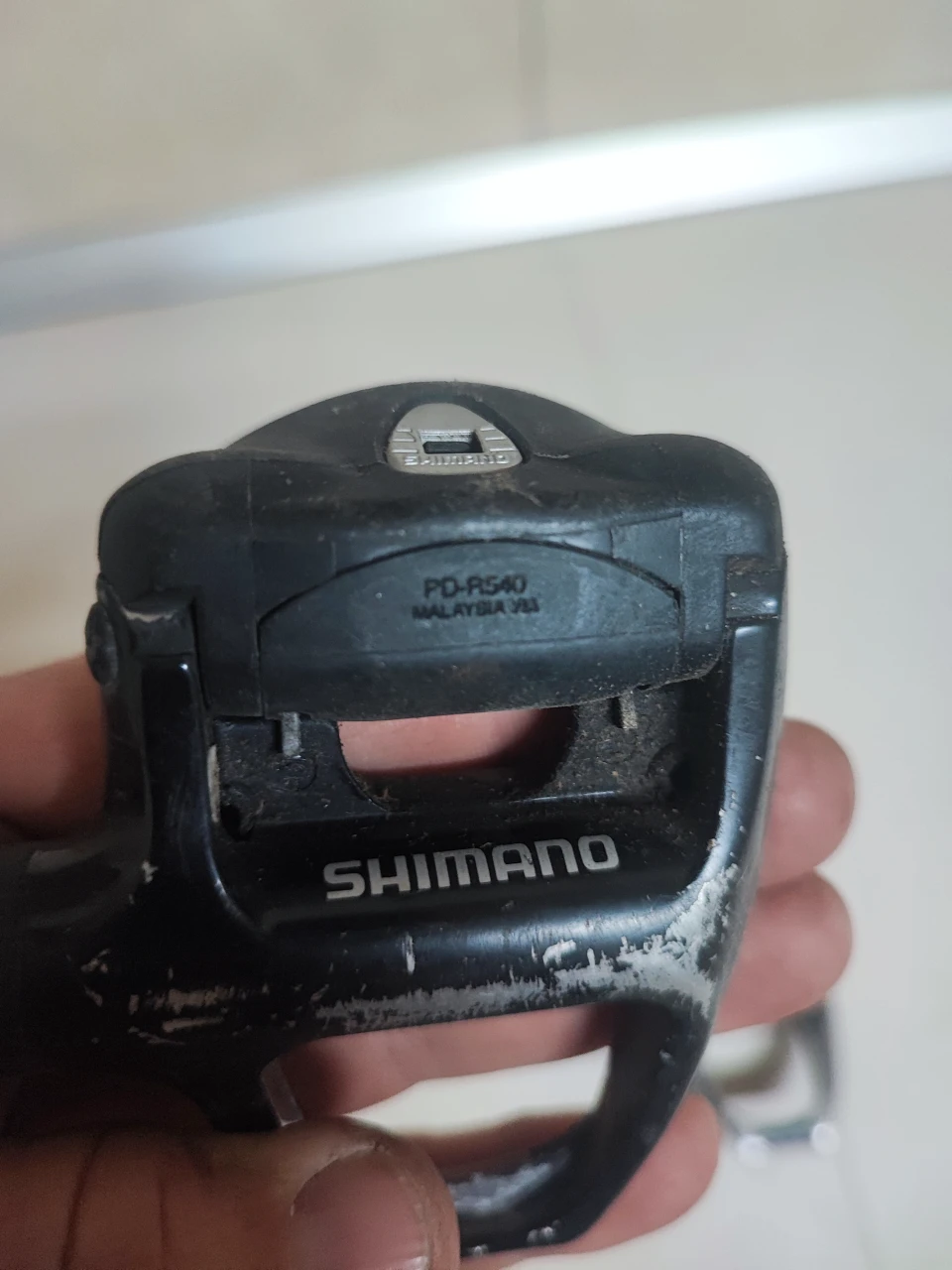 1. Pedala Shimano
