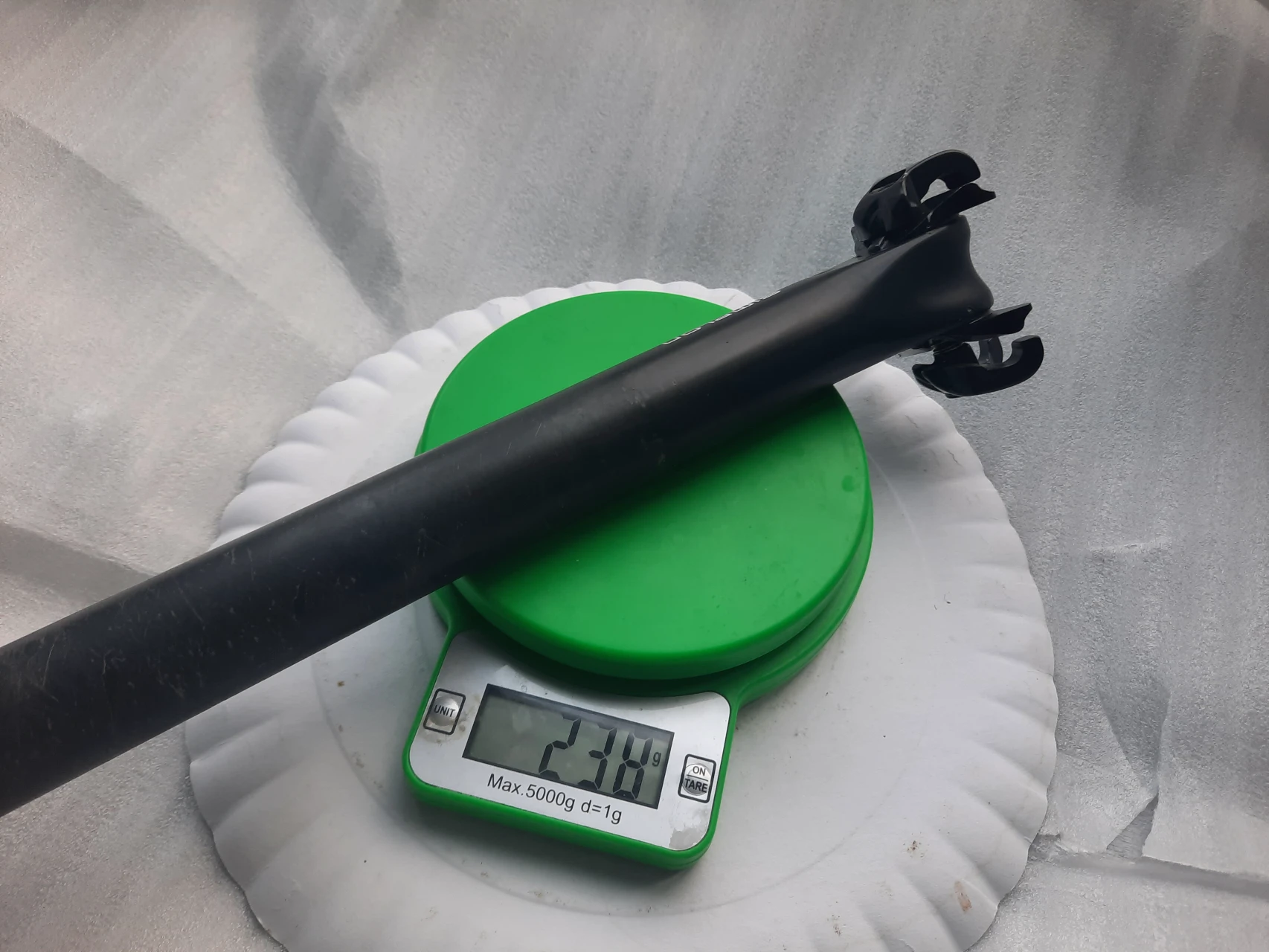 6. Tija de sa simplin 31.6 400mm carbon folosita stare foarte buna