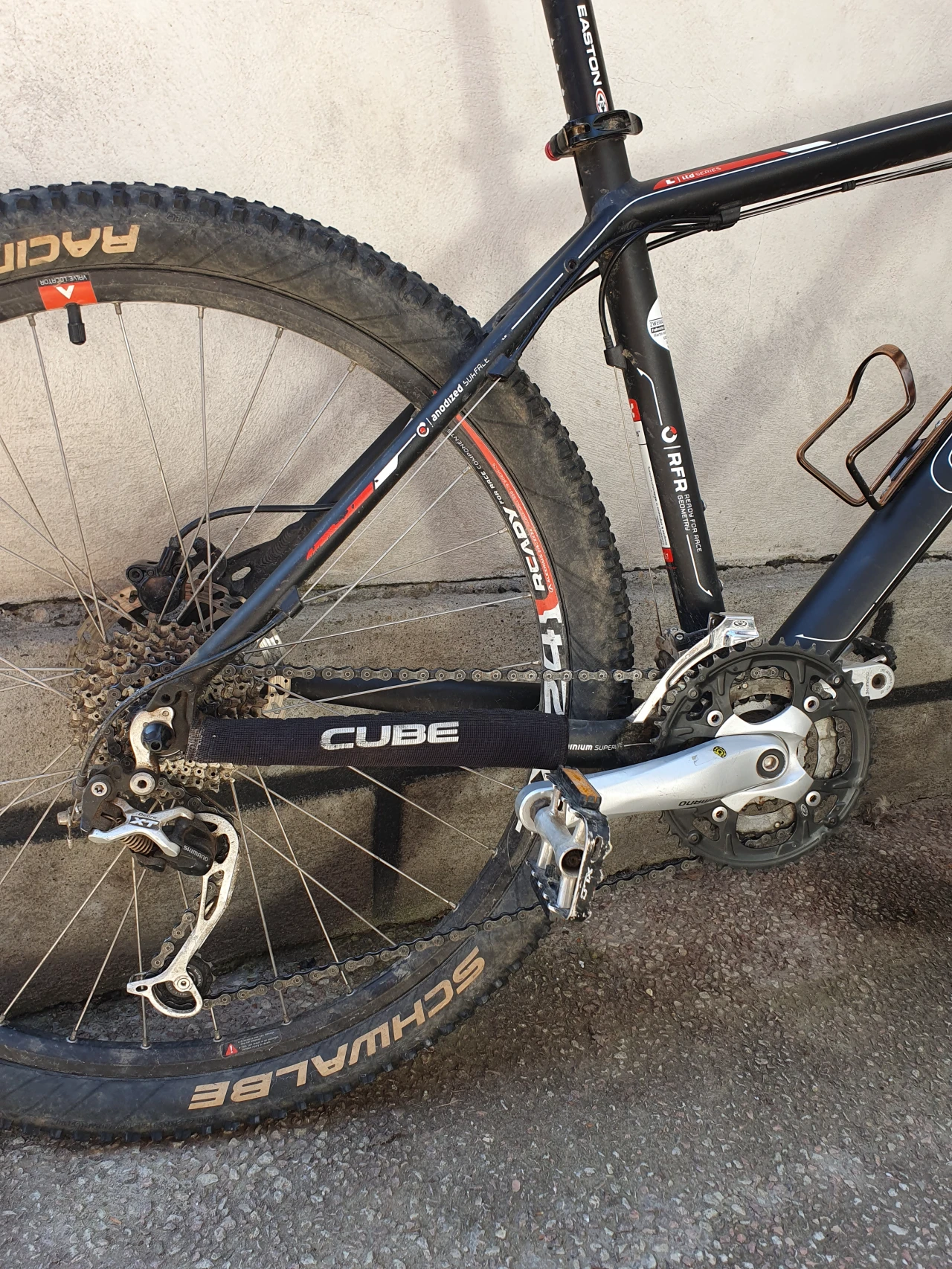 2. Mtb CUBE Ltd Black 26" magura shimano xt 27vit