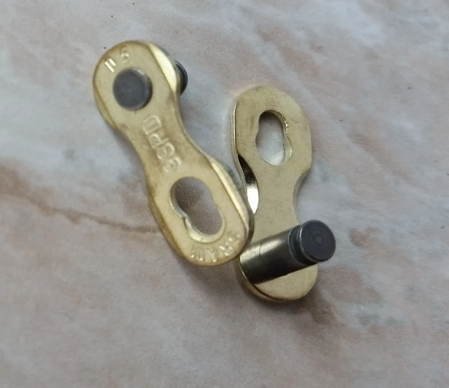 1. Sram Gold Connector Power link - 9 viteze