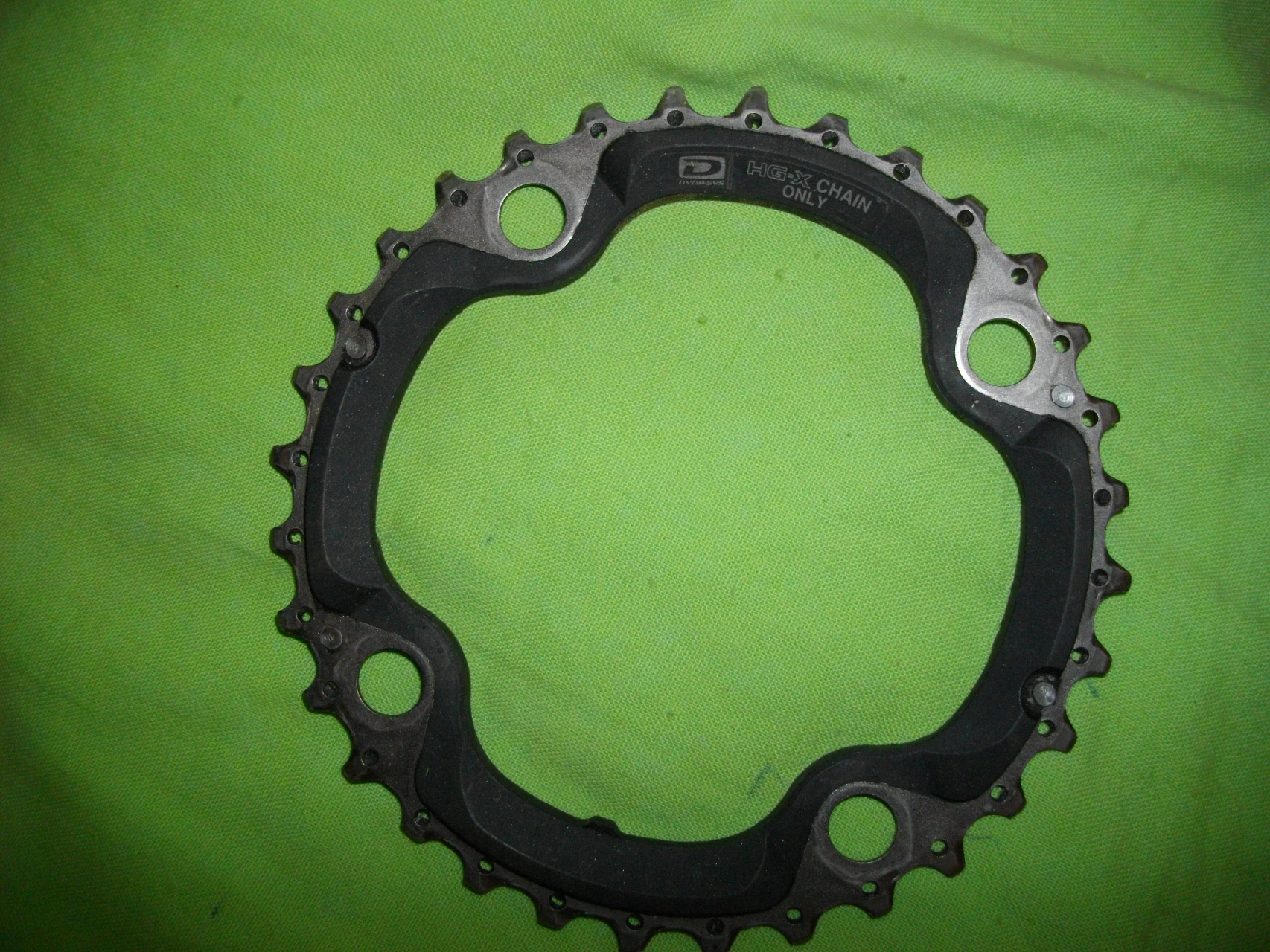1. Shimano hg-x, 32 dinti