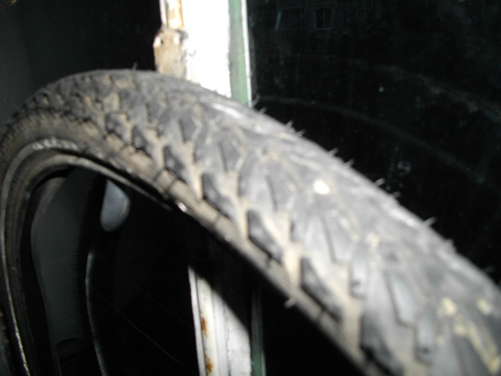 1. Doua Nokian pacer xc, 26x1,75-1,9