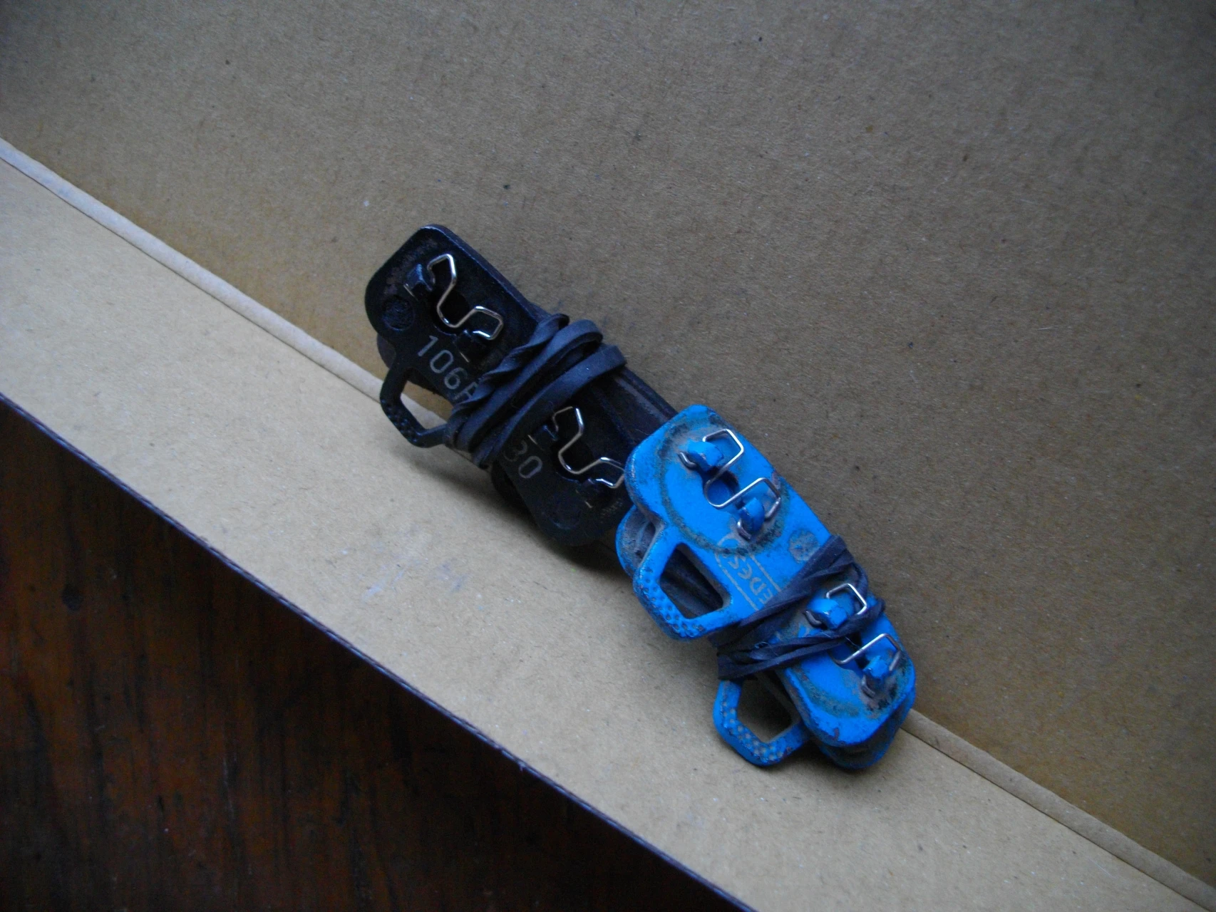 1. 2 seturi pt. Hayes stroker ace