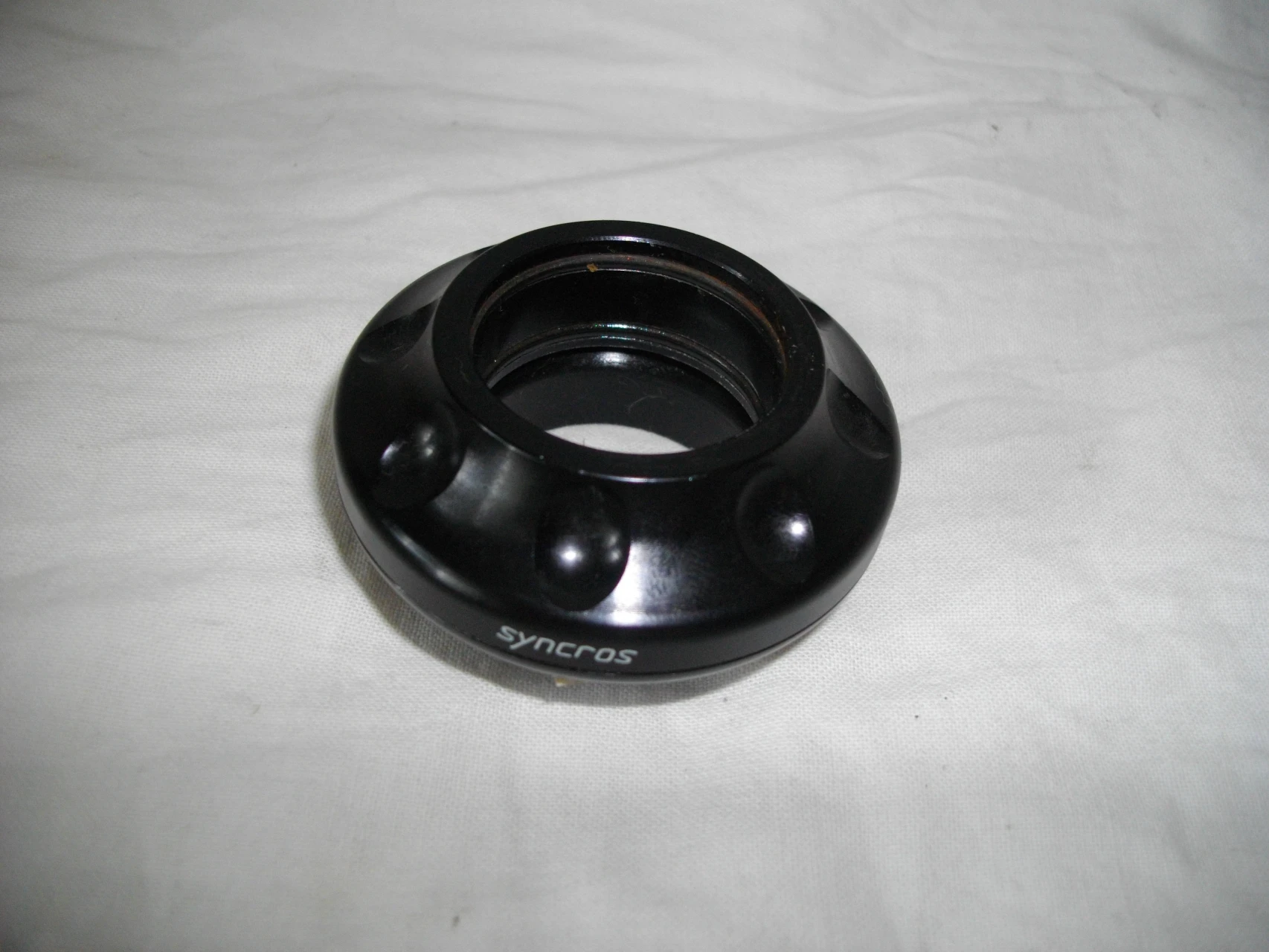 1. Syncross, exterioare
