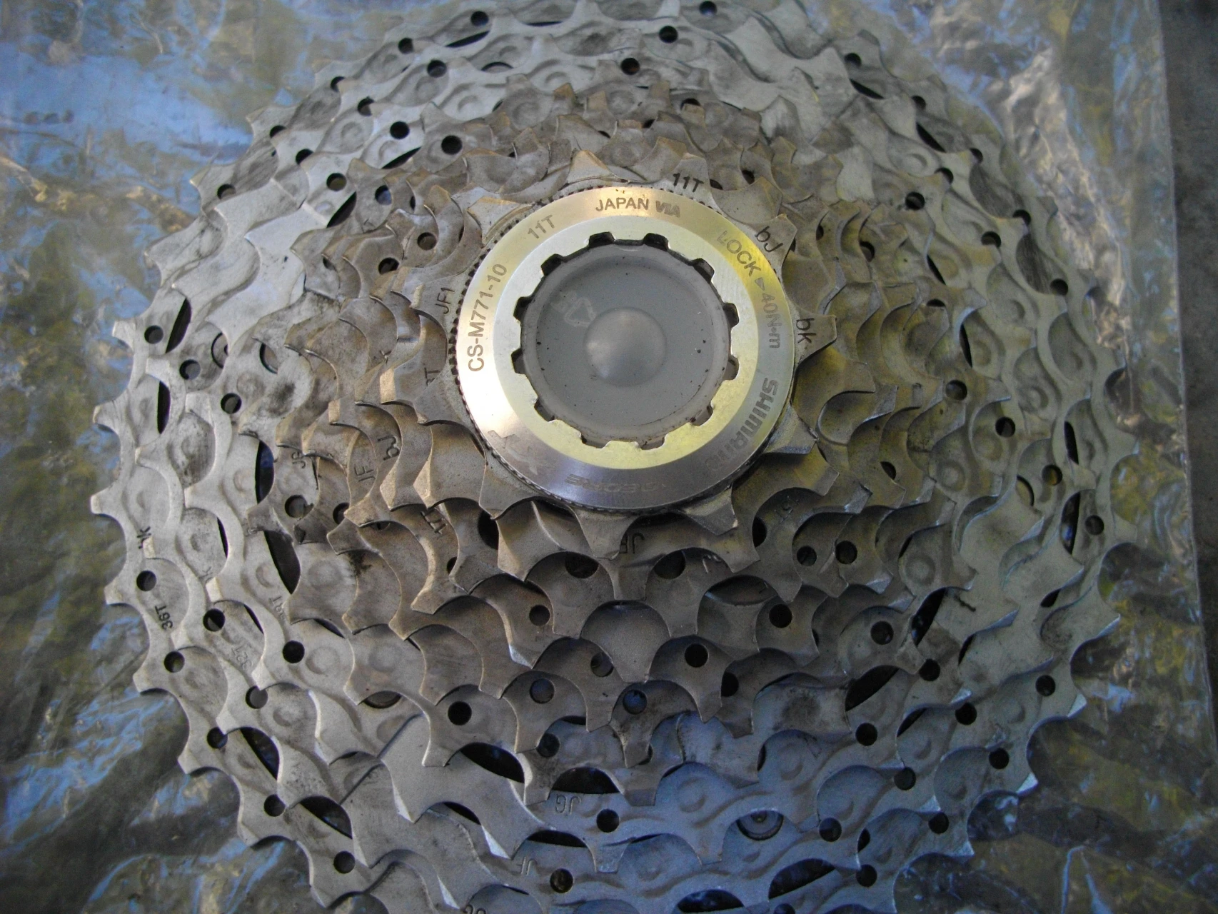 1. Shimano xt m771-10