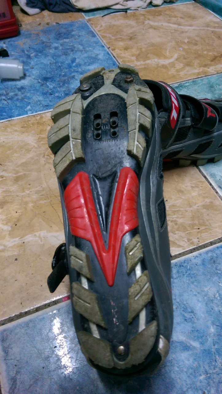 1. Pantofi mtbTIME mxc in stare foarte buna