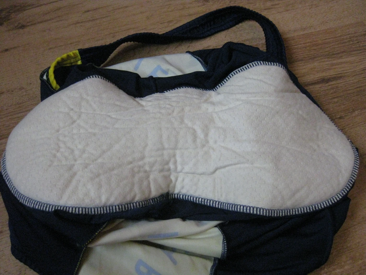 1. Pantaloni GORE BIKE