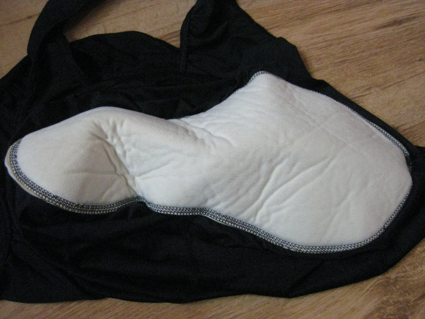 1. Pantaloni Newline