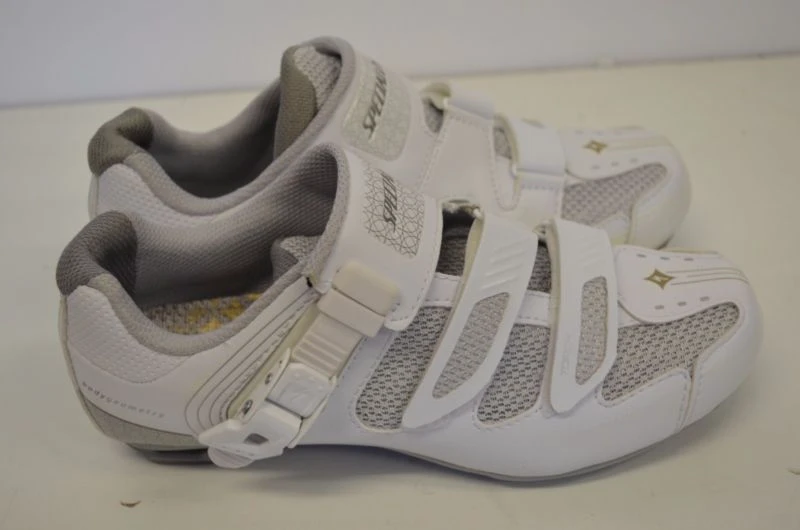 3. Pantofi ciclism dama Specialized Torch 37 UK 4 noi.