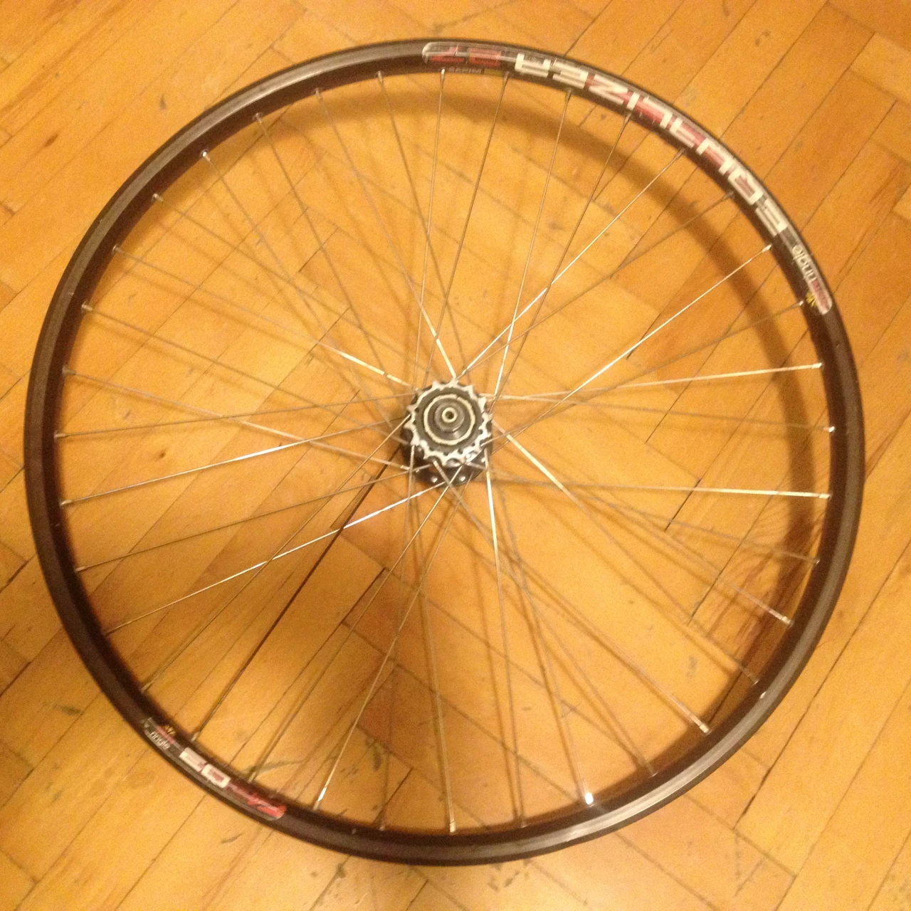 3. Vand roata single speed