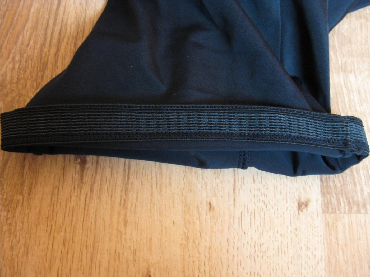 1. Pantaloni Gonso Marimea M