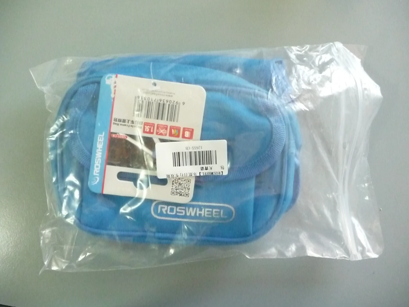 1. Gentuta ghidon Roswheel albastra