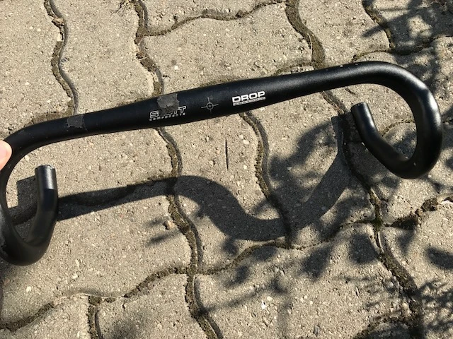 2. Ghidon cursiera Scott Drop