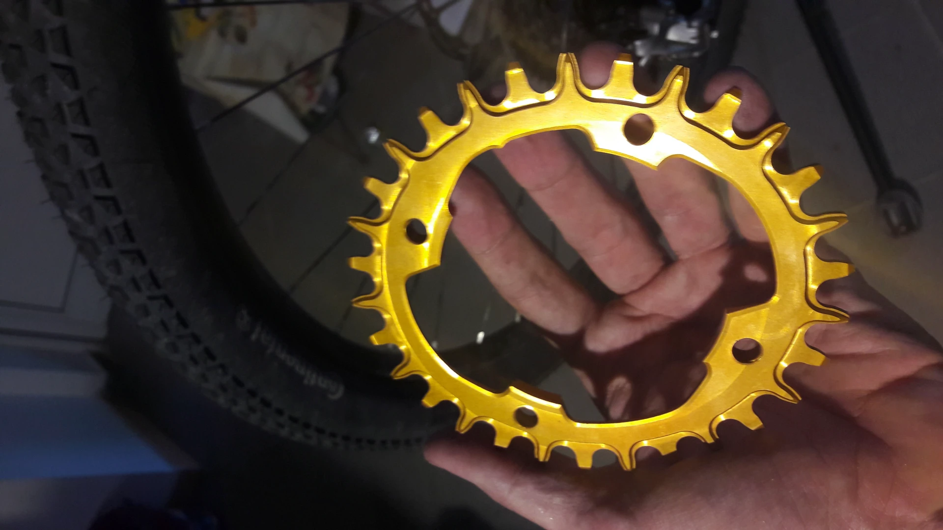 1. Chainring OVAL , Placa de angrenaj Ovala BCD 94mm, narrrow/wide. Orange/Gold 30T