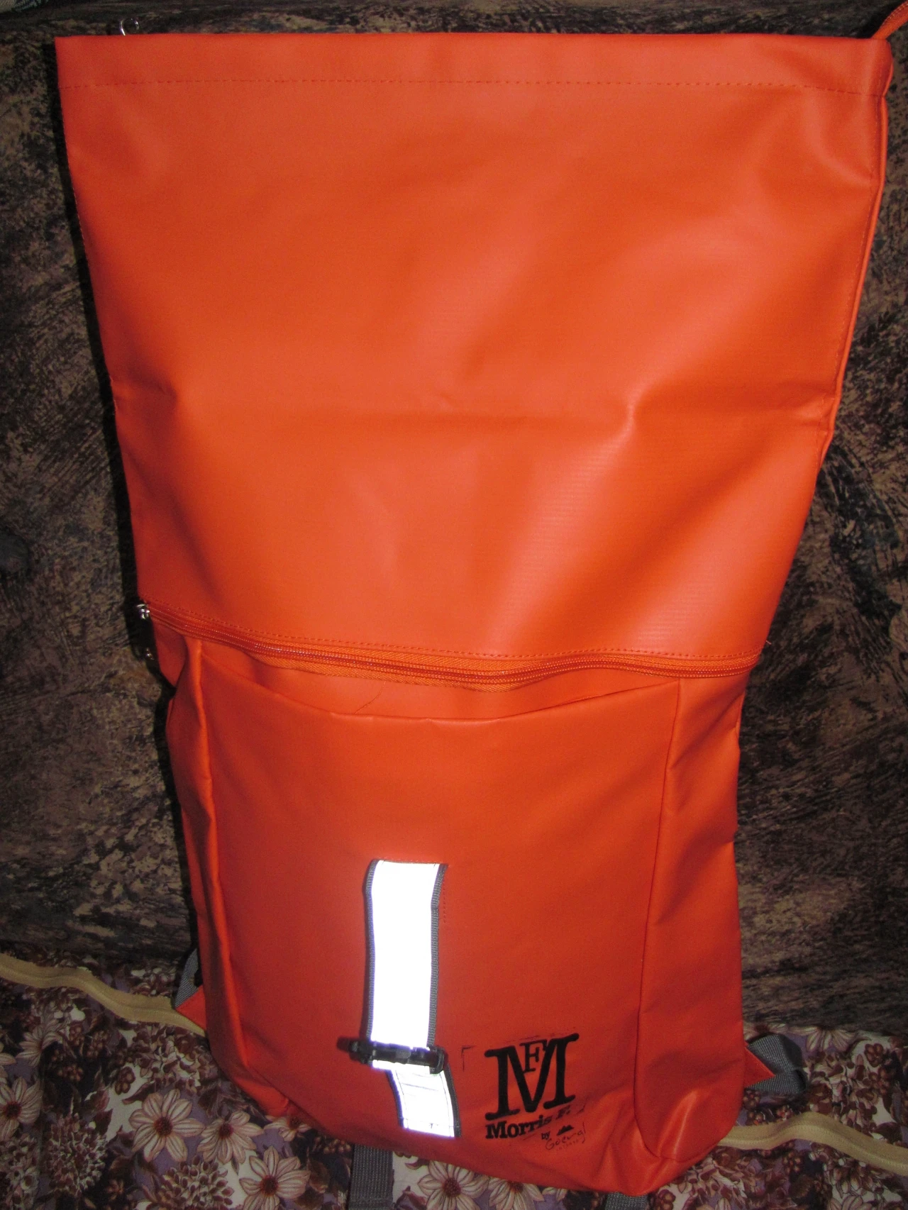 7. Rucsac impermeabil Morris F. by Goergl ( 50 ron fix )