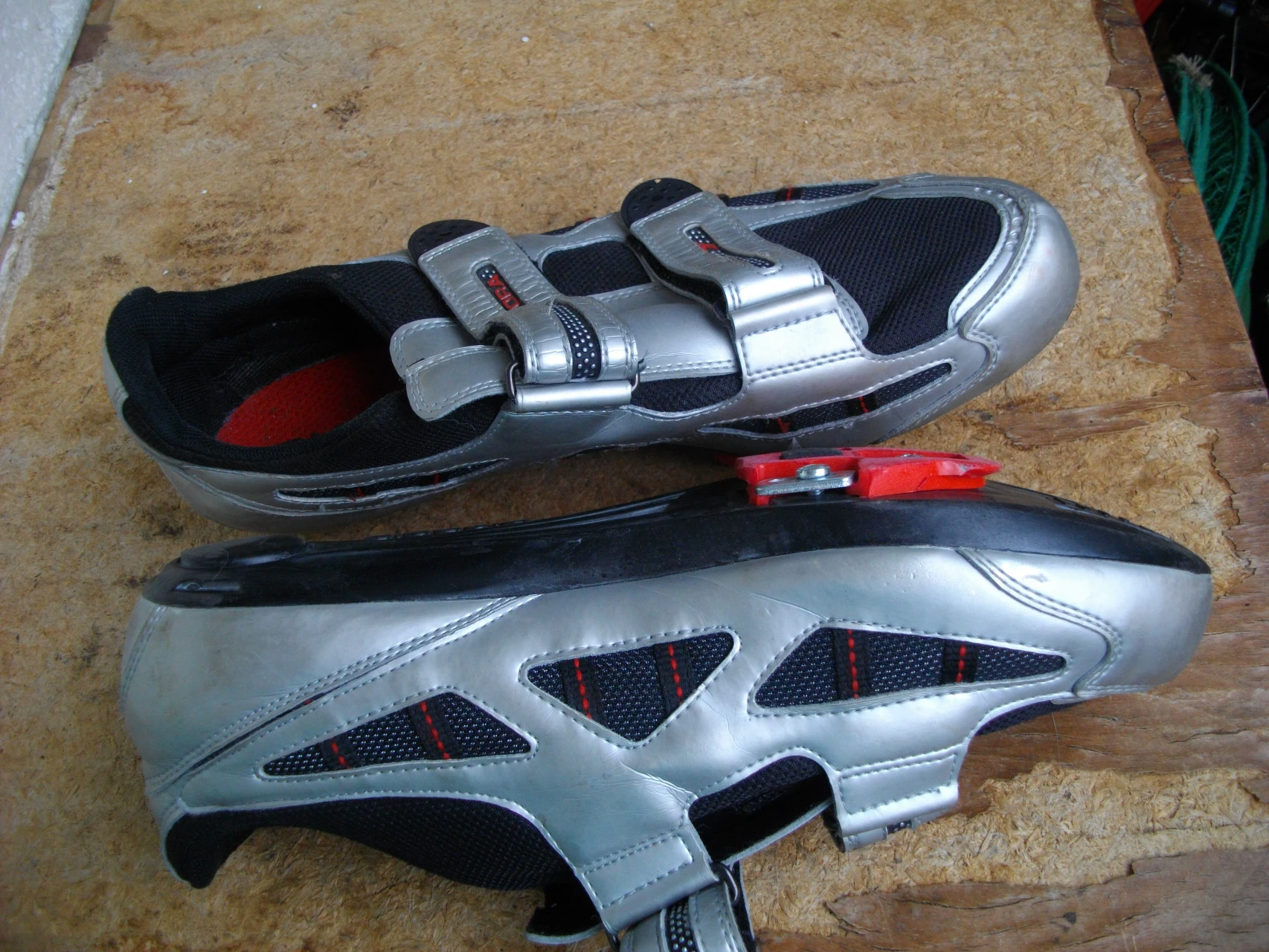 1. Diadora