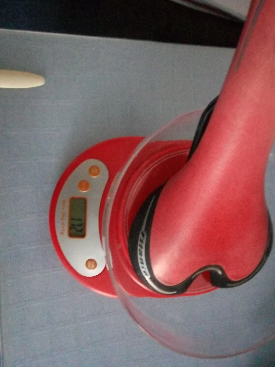 1. Selle Italia 170 grame