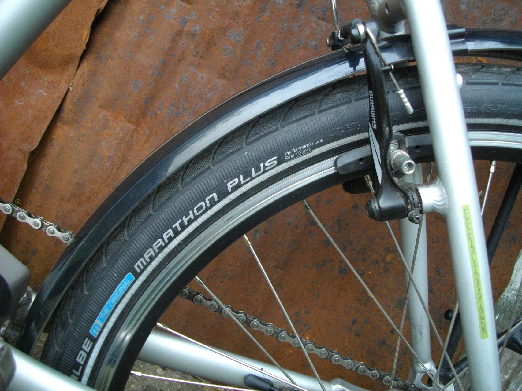 1. Pereche Shimano m422