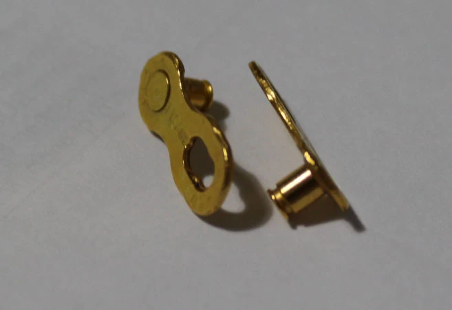 3. KMC Gold Connector Link - 11 viteze