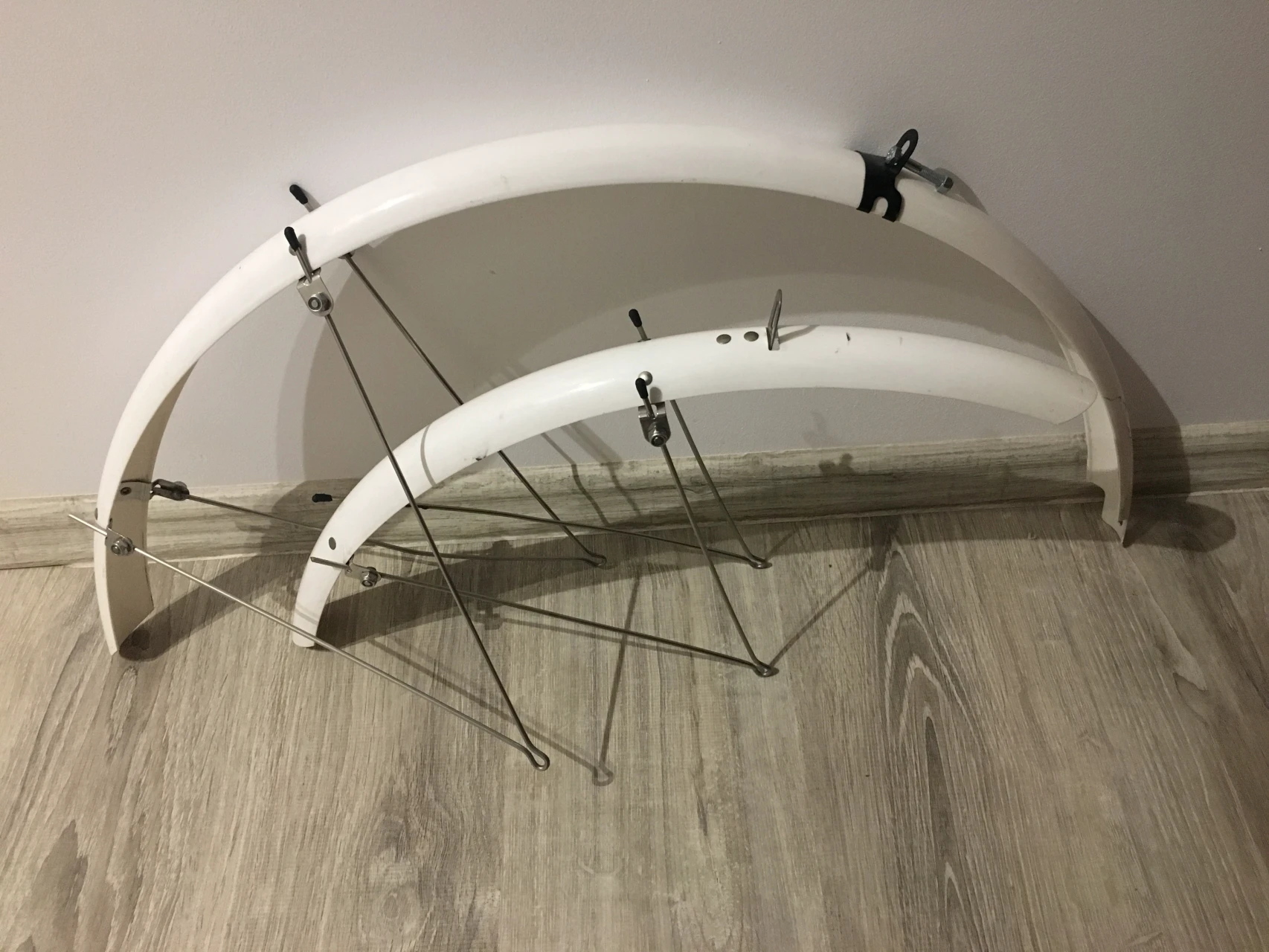 1. Aparatori de noroi 28"