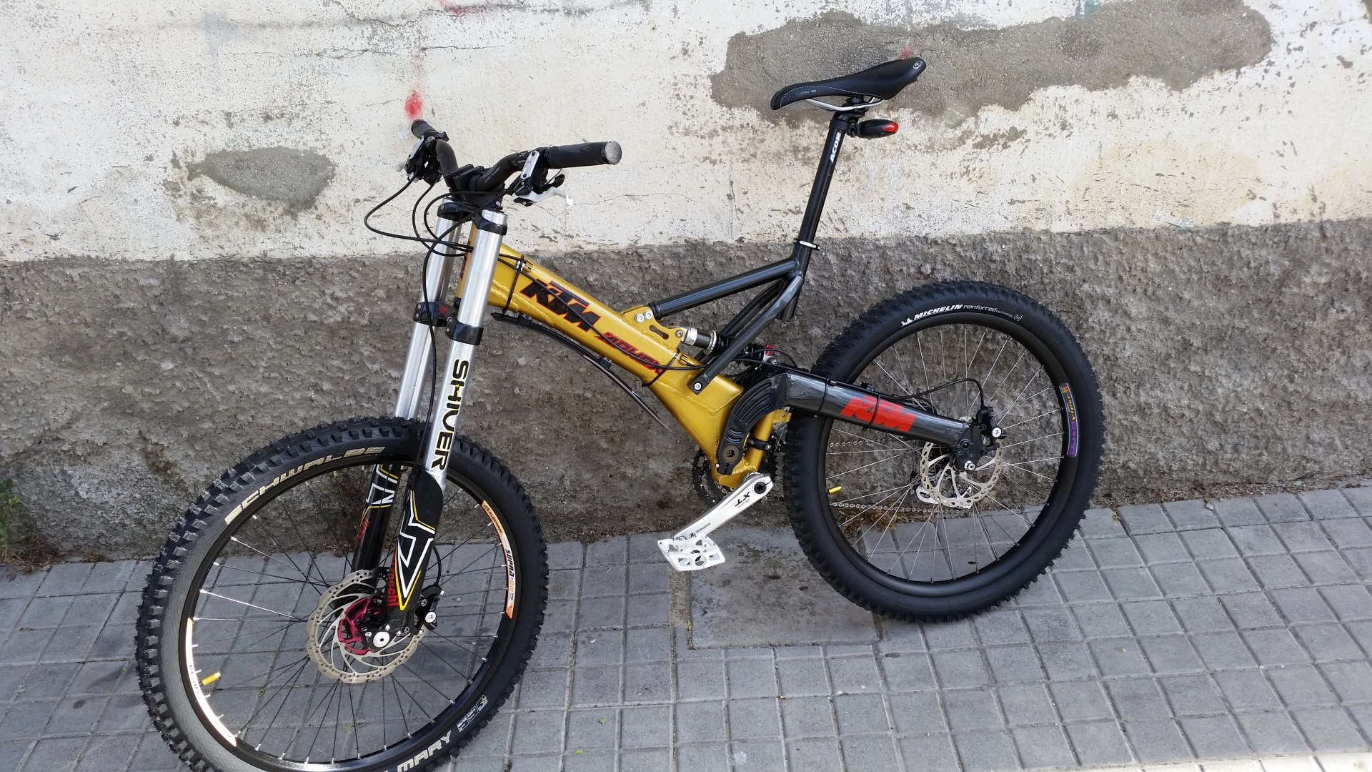1. KTM APHEX CUSTOM MADE
