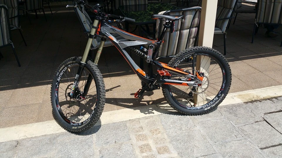1. KTM APHEX 2013