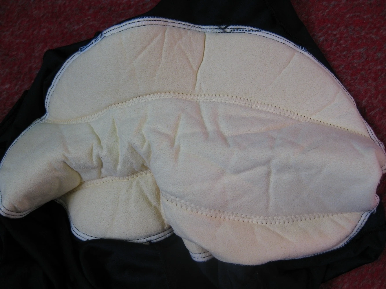 1. Pantaloni Sportful