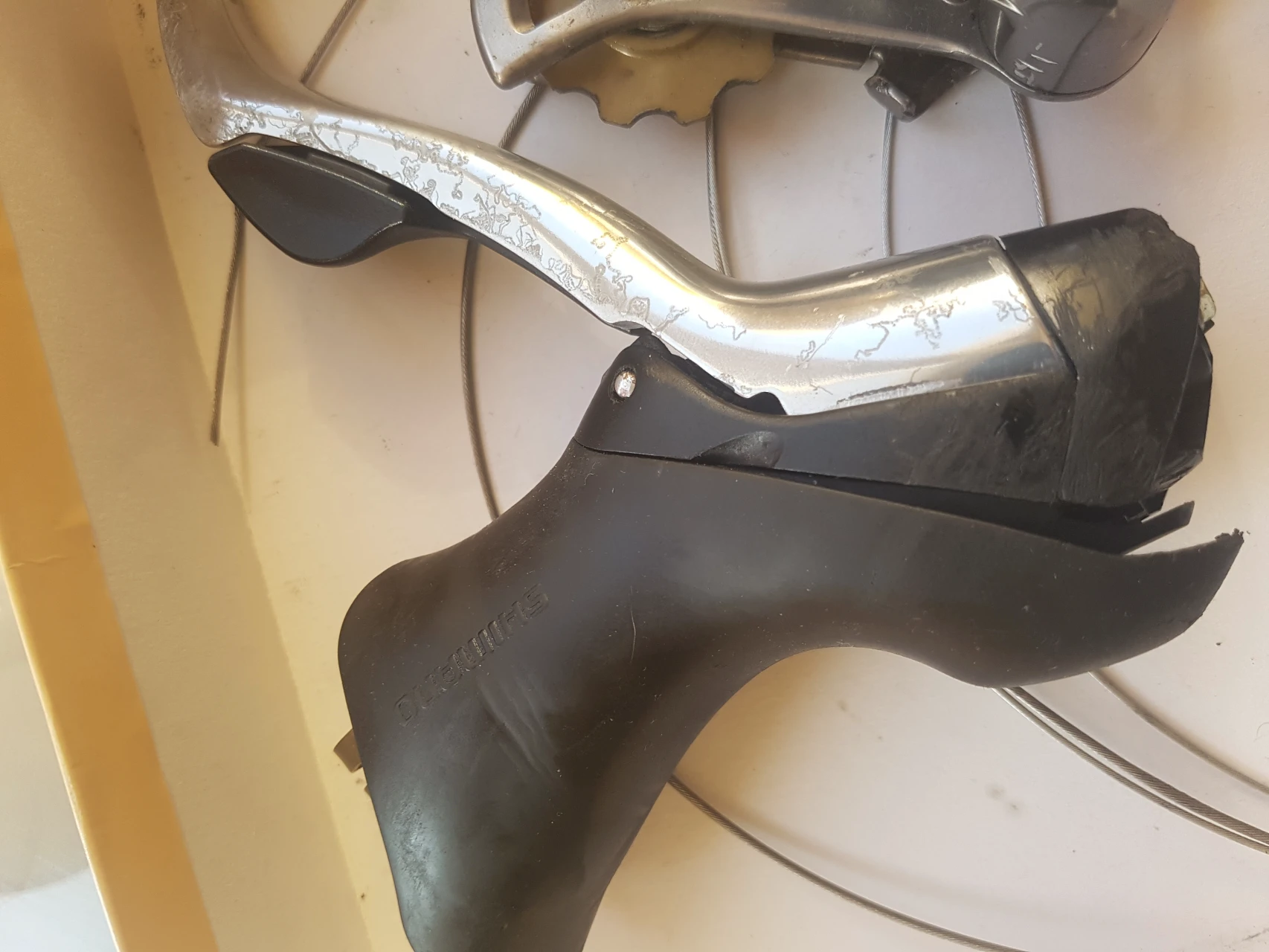4. Transmisie Shimano Ultegra 6600 2X10v