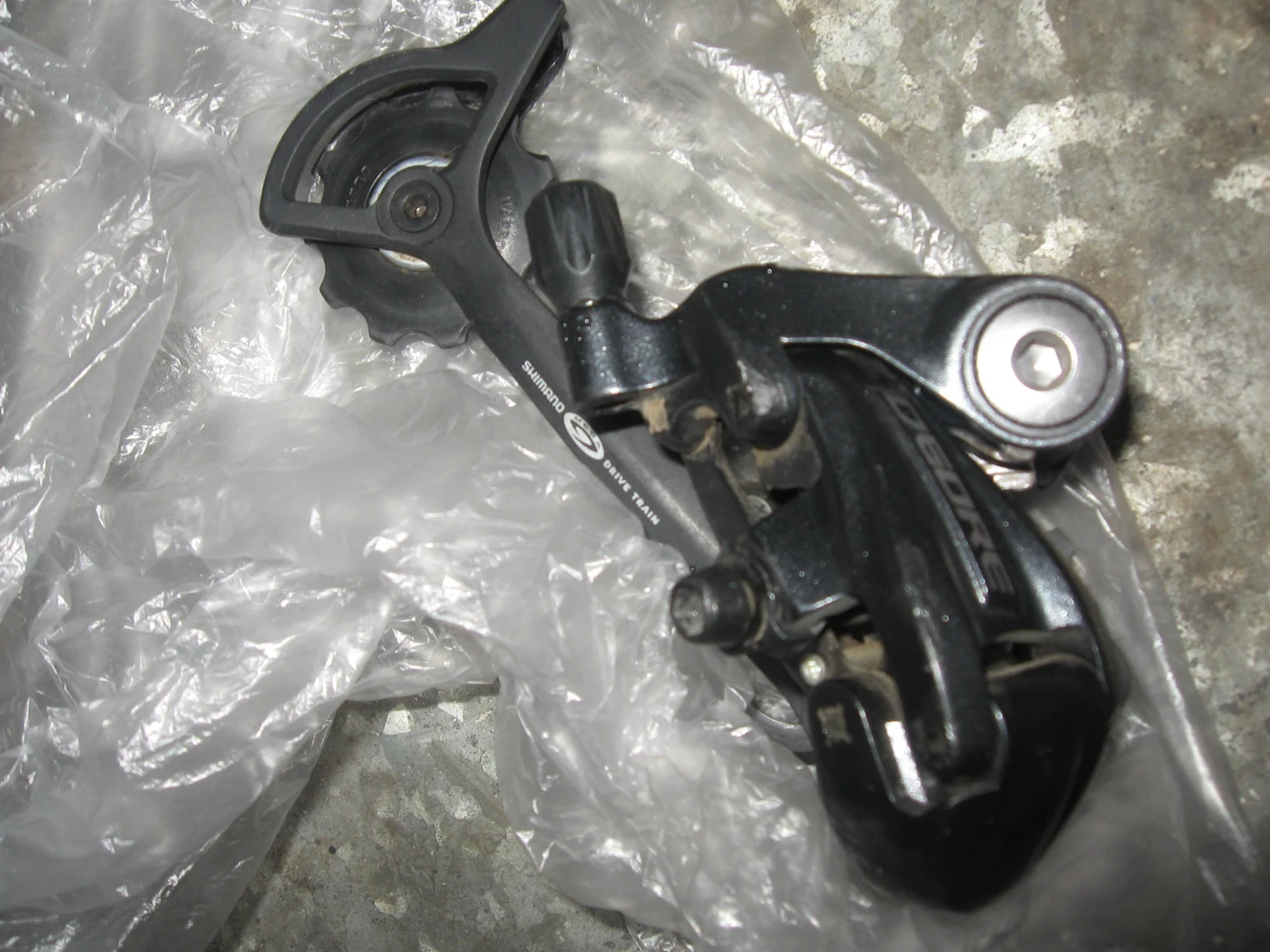 1. De pinioane Shimano deore M530
