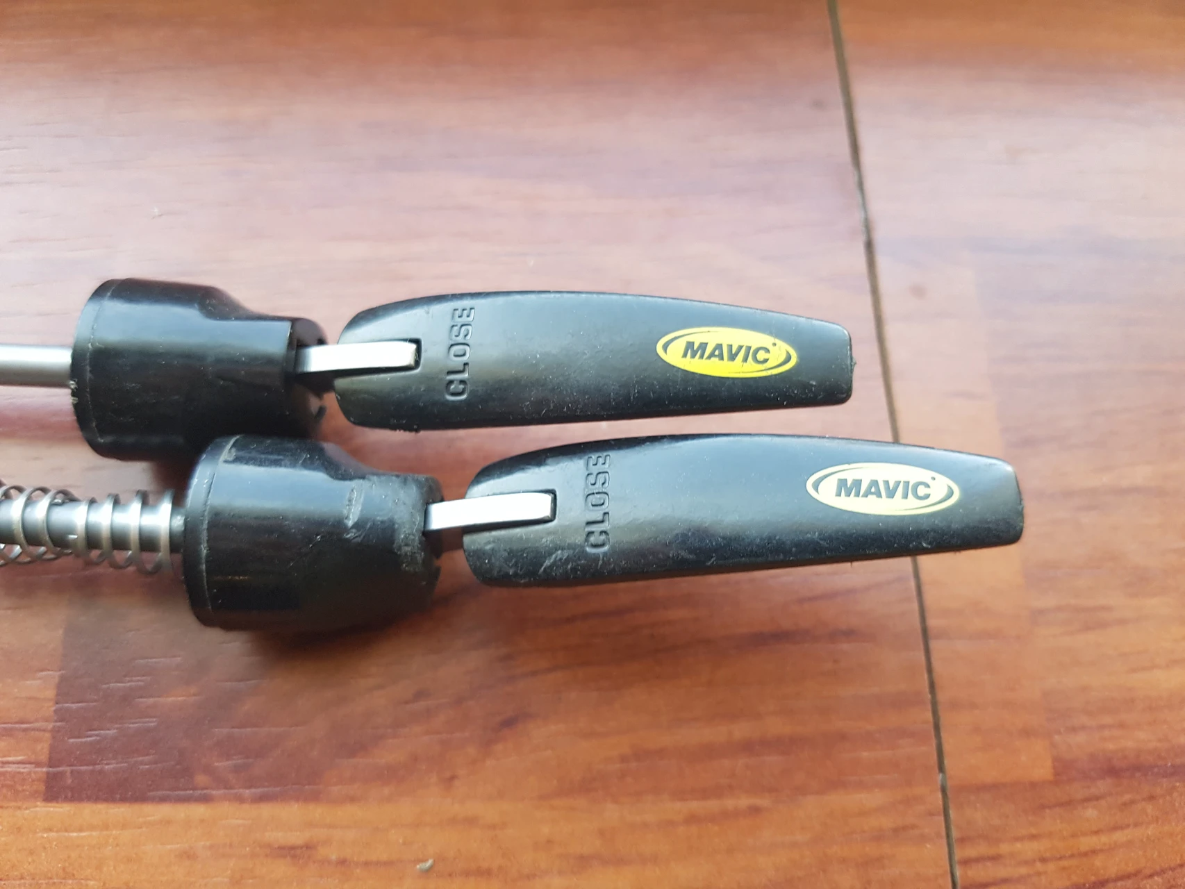3. Set qr Mavic model nou