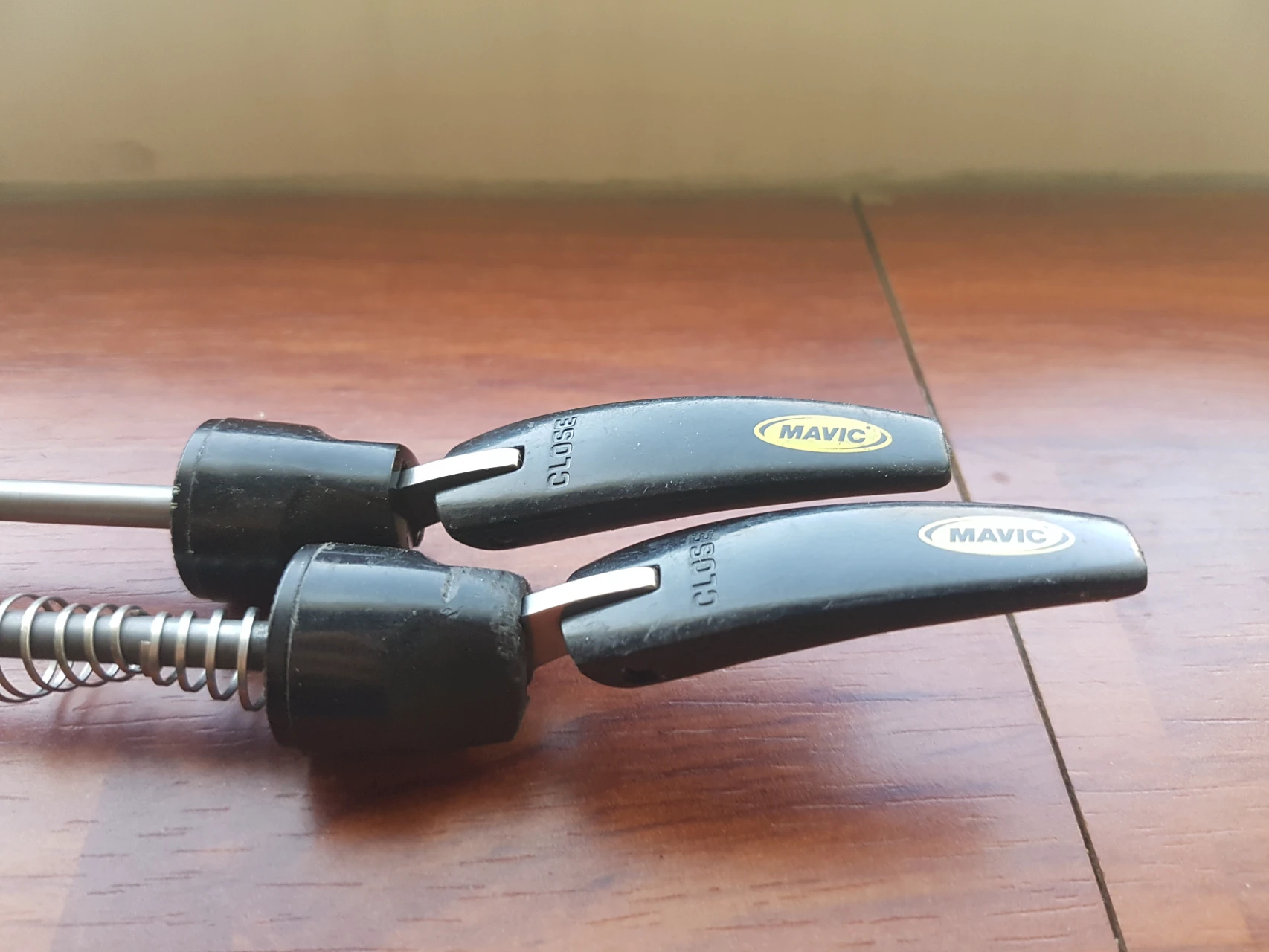 2. Set qr Mavic model nou
