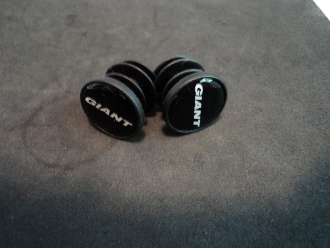 1. Capace Giant ghidon cursiera