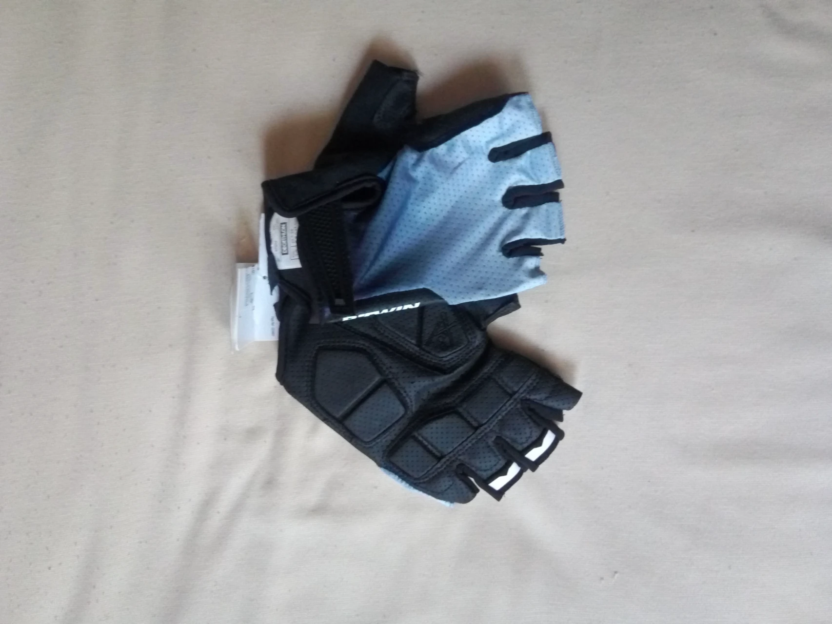 1. Mănuși Btwin Vară măsură M,S,L,Xl,