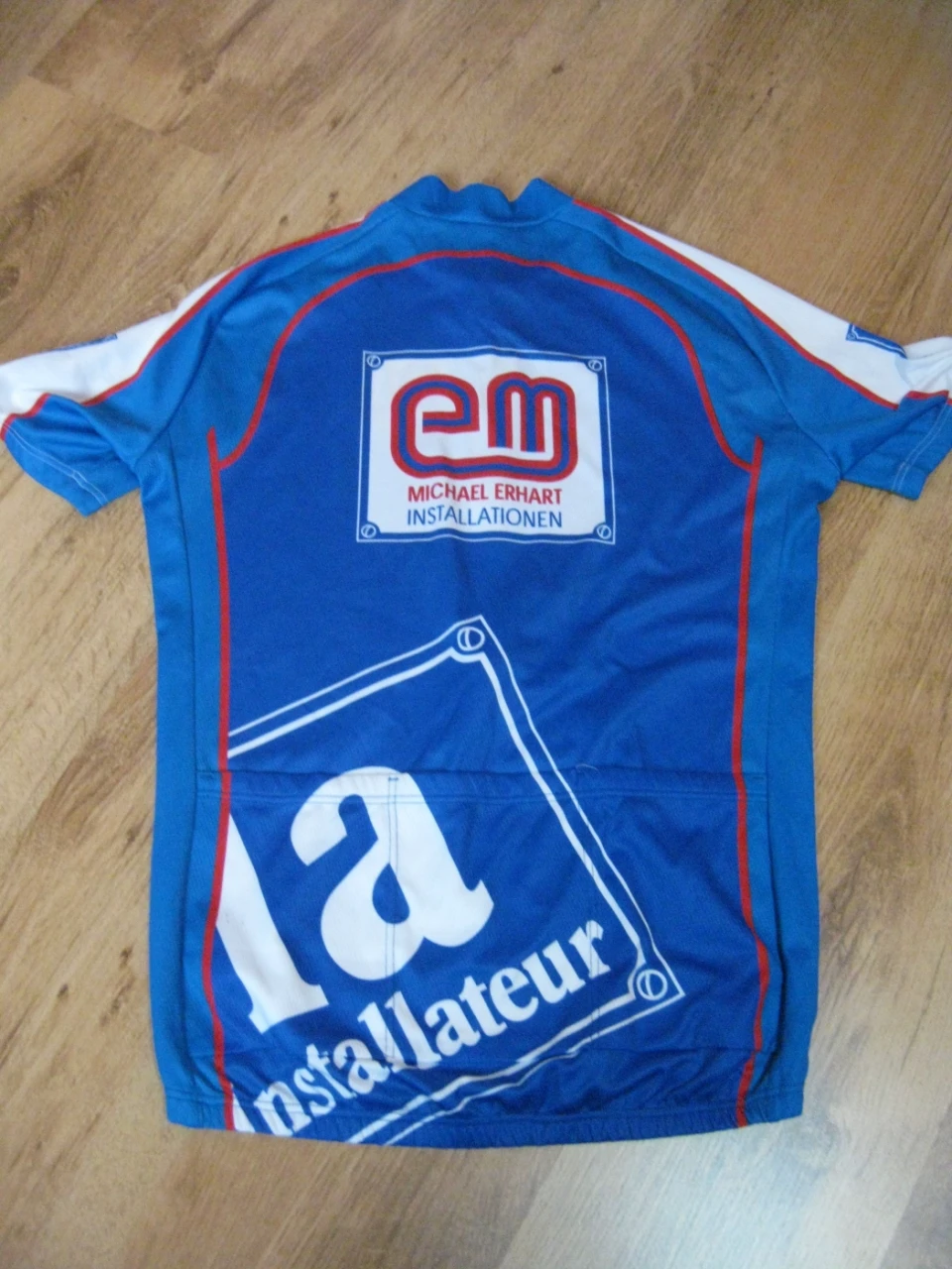 1. Tricou MICHAEL ERHART