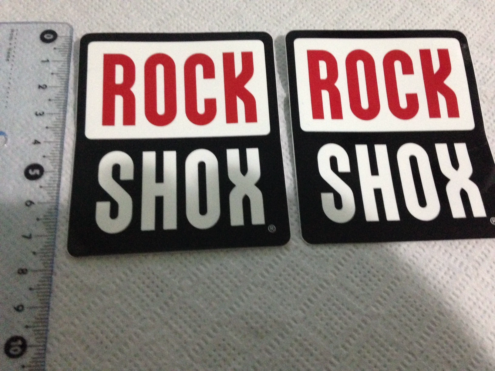 1. Set 2 Stickere / abtibilduri Rock Shox ORIGINALE !