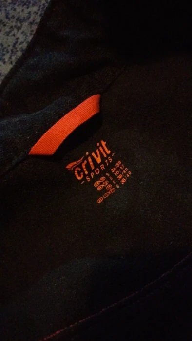 1. Geaca sport Crivit